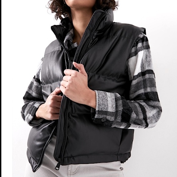 7 for all mankind faux leather puffer vest - Picture 2 of 14
